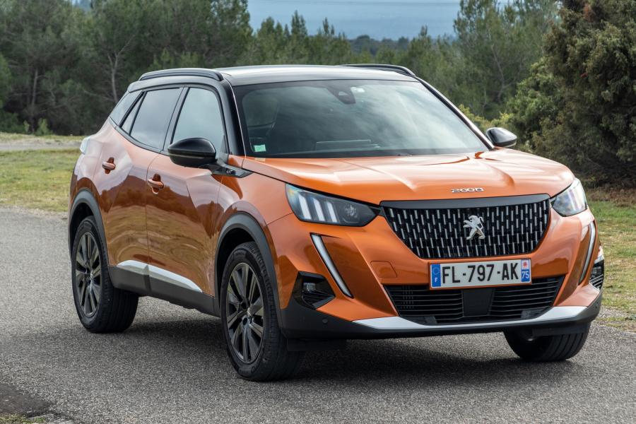  Peugeot 2008 GT 2019 года  (WW) (фото 38 из 45)